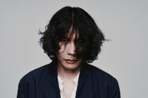 มิตสึ เคนชิ แต่งเพลงใหม่ “Yodaka” เป็นเพลงประกอบภาพยนตร์ Kingdom: Tamashii no Kessen