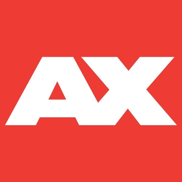 ฝูงชนจำนวนมากในงาน Anime Expo ที่ Los Angeles Convention Center